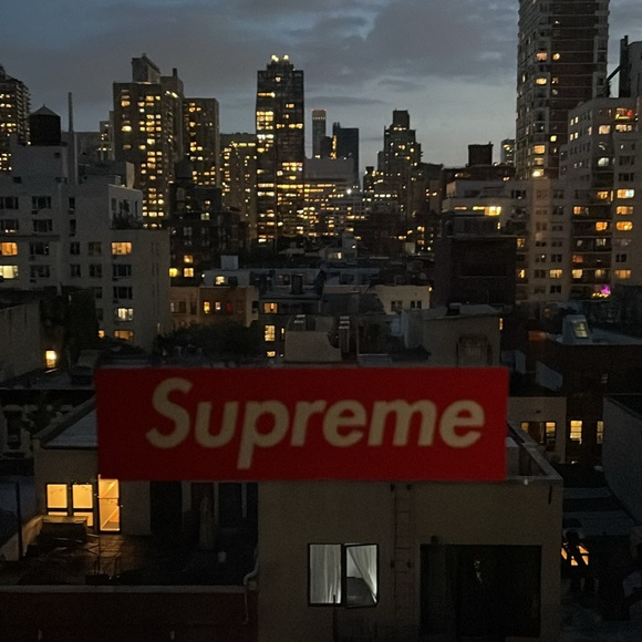 AUTHENTIC SUPREME STICKER - Picture 3 of 3